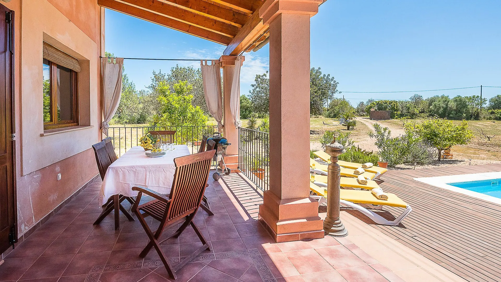 Can Alba Llucmajor  Villa
